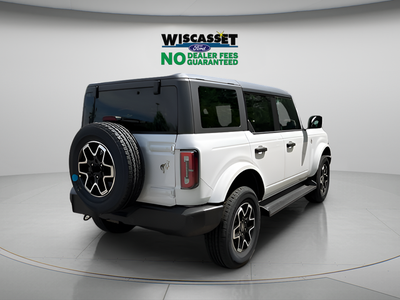 2026 Ford Bronco Outer Banks