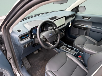 2026 Ford Maverick Lobo High