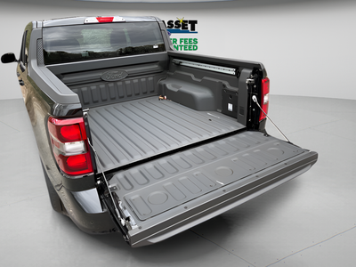 2025 Ford Maverick Lobo Standard