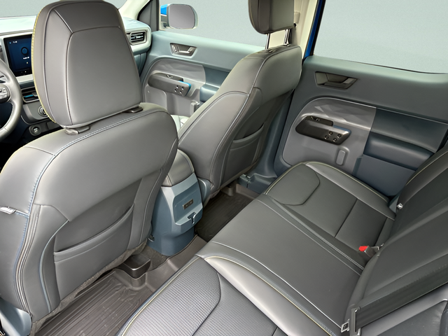 2025 Ford Maverick Lobo Standard