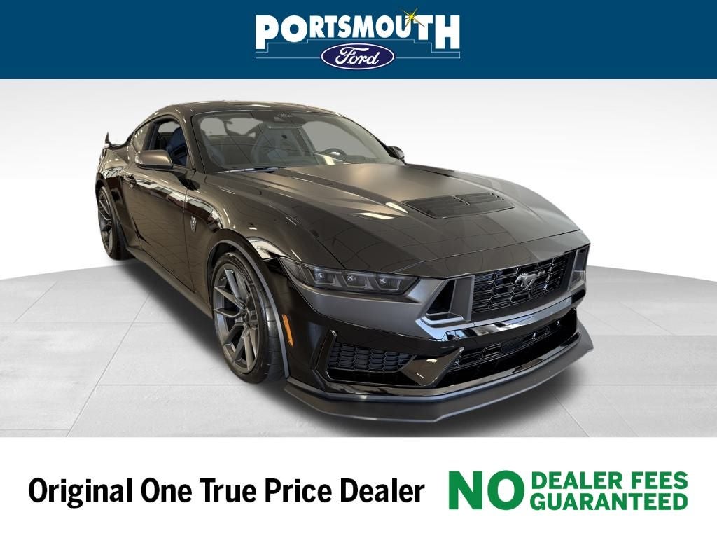 2025 Ford Mustang Dark Horse