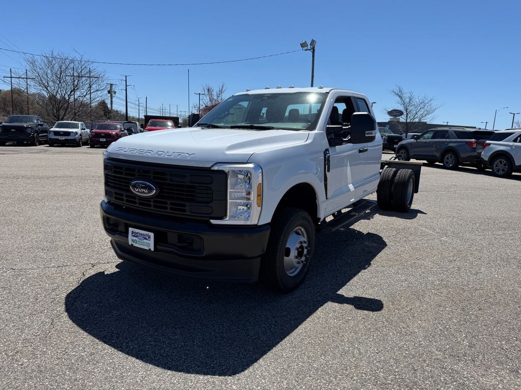 2026 Ford F-350SD XL DRW