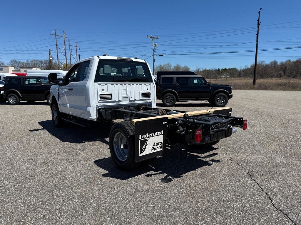 2026 Ford F-350SD XL DRW
