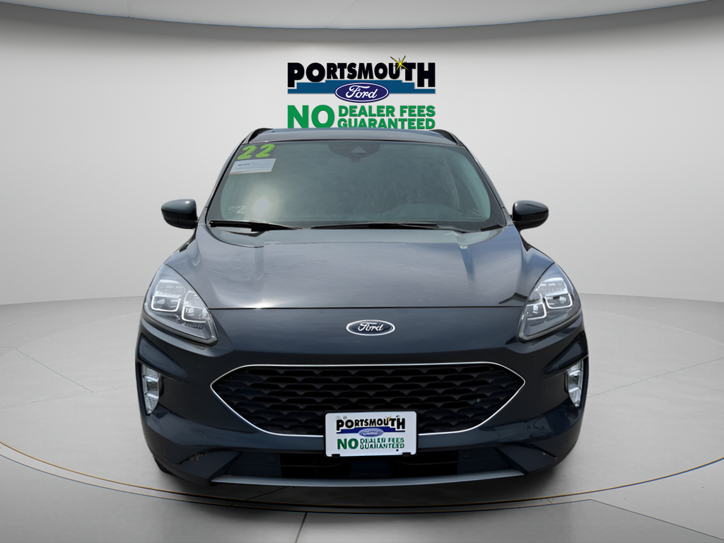 2022 Ford Escape Titanium