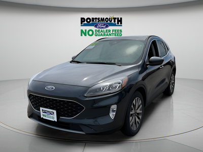 2022 Ford Escape Titanium