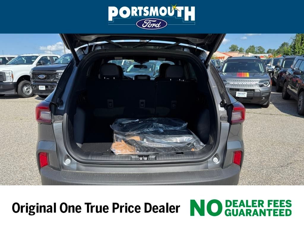 2025 Ford Escape ST-Line Select