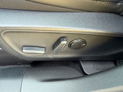 2025 Ford Escape ST-Line Elite