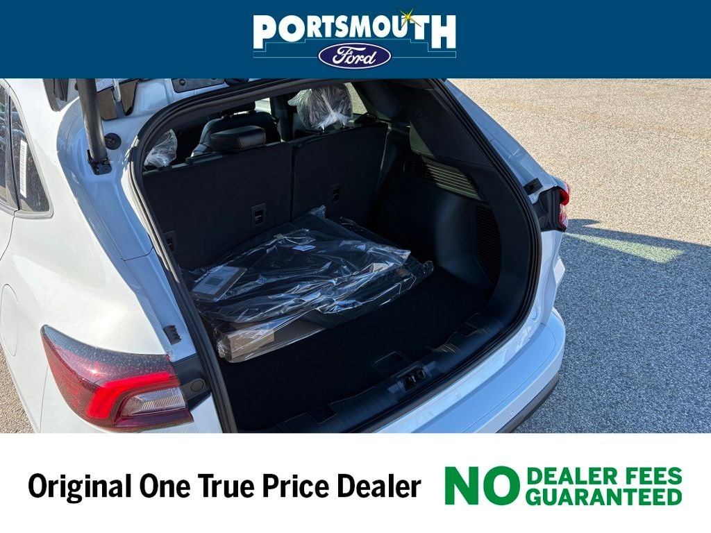 2026 Ford Escape ST-Line Elite