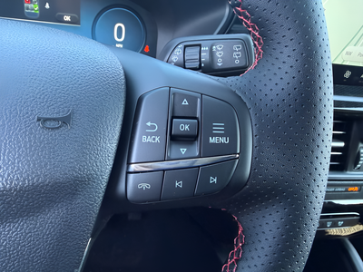 2026 Ford Escape ST-Line Elite
