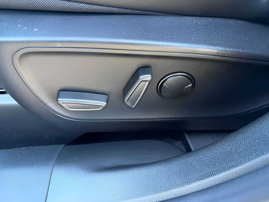 2026 Ford Escape ST-Line Elite