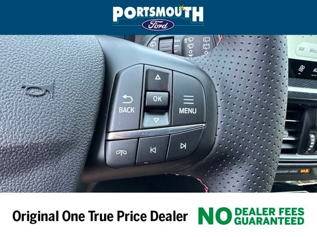 2025 Ford Escape Hybrid ST-Line Elite