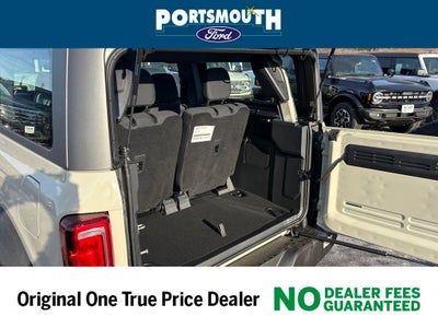 2025 Ford Bronco Base