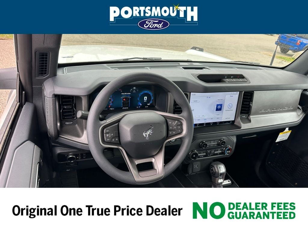 2025 Ford Bronco Base