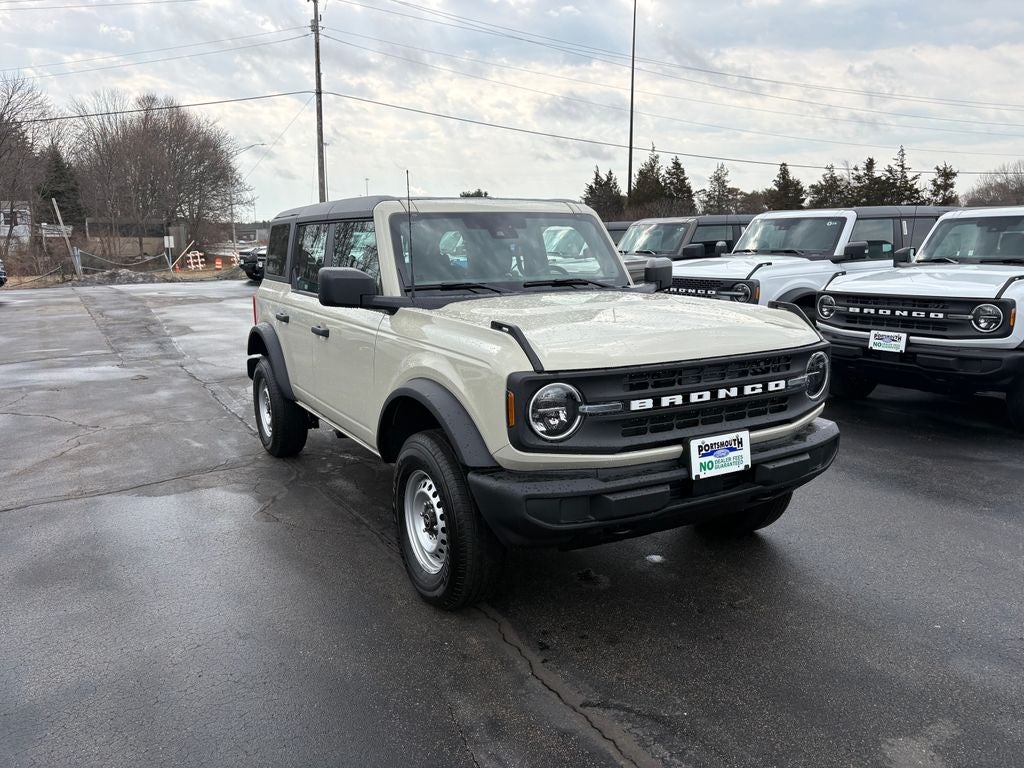 2025 Ford Bronco Base