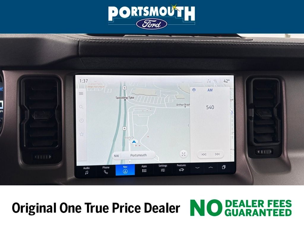 2025 Ford Bronco Outer Banks