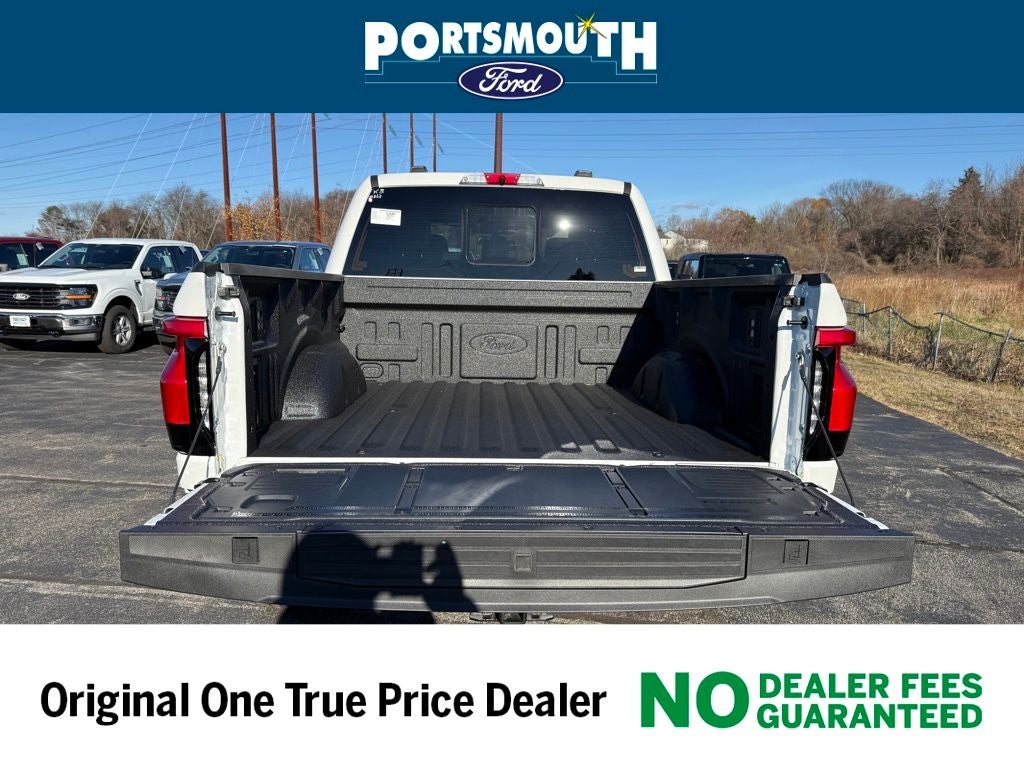 2025 Ford F-150 Lightning Platinum