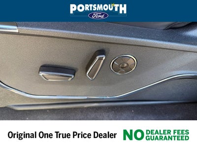 2025 Ford F-150 Lightning Platinum