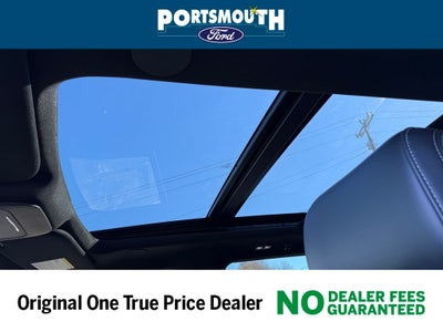 2025 Ford F-150 Lightning Platinum