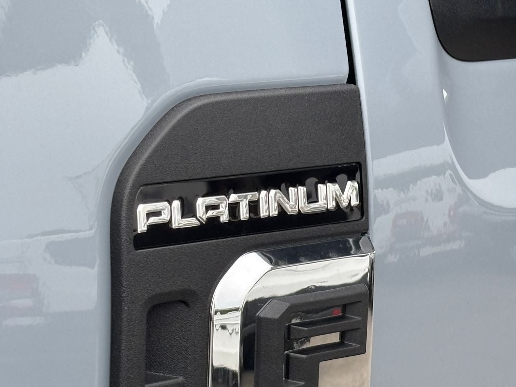 2026 Ford F-350SD Platinum