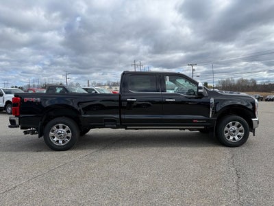 2026 Ford F-350SD Lariat