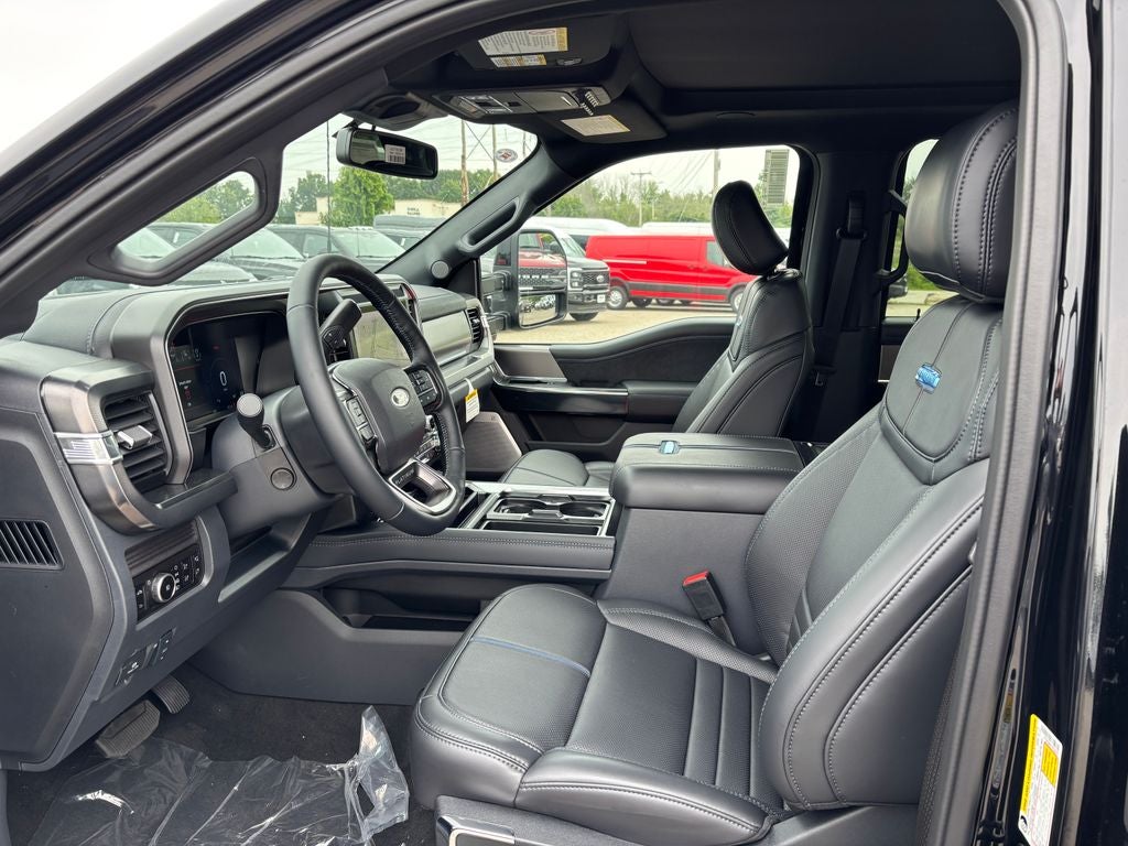 2026 Ford F-350SD Platinum