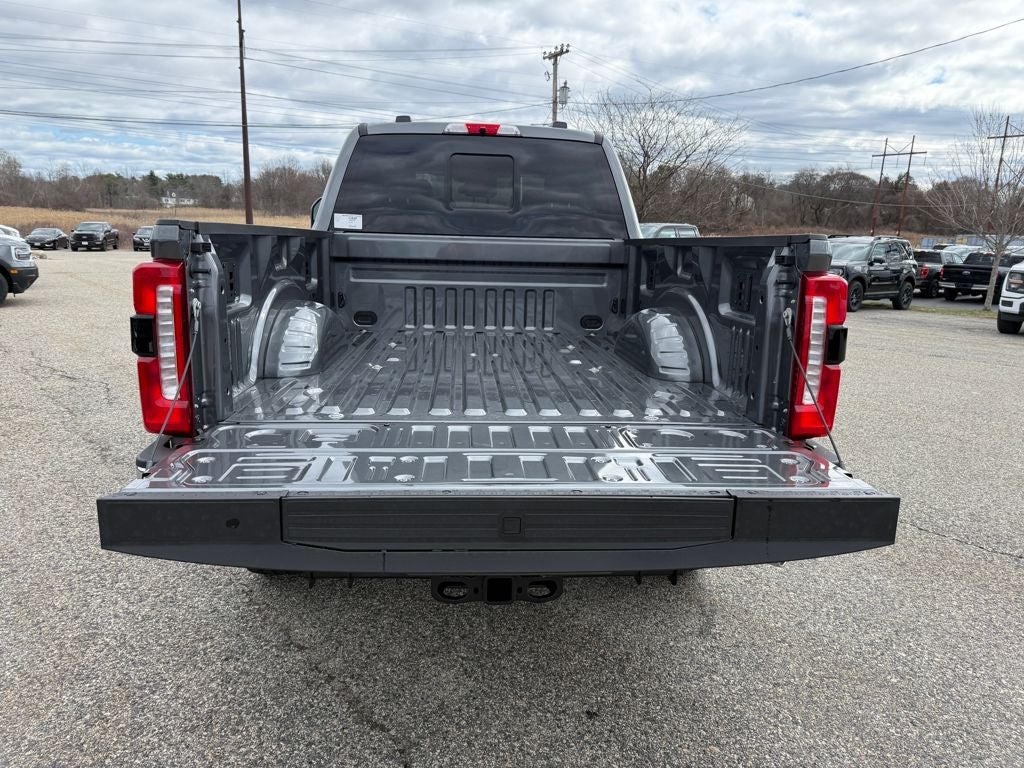 2026 Ford F-350SD Lariat