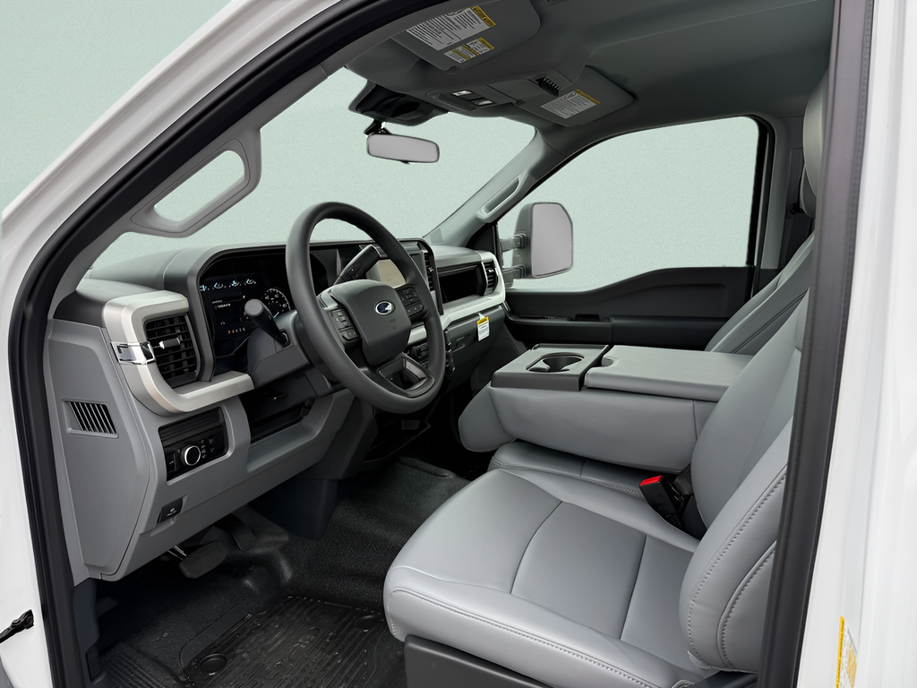 2025 Ford F-250 Super Duty XL - Photo 4