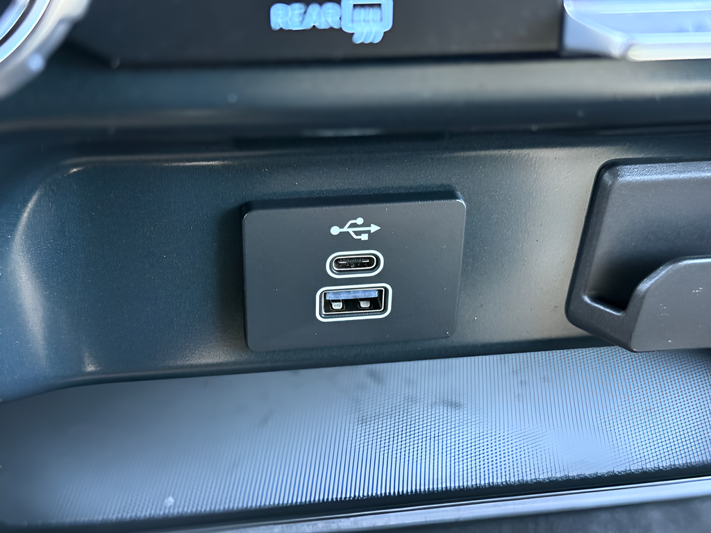 2025 Ford F-150 XLT Crew Cab