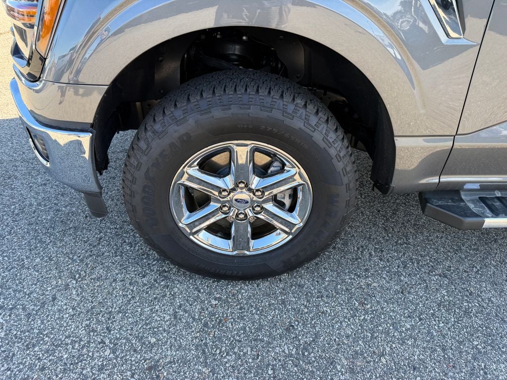 2025 Ford F-150 XLT Crew Cab