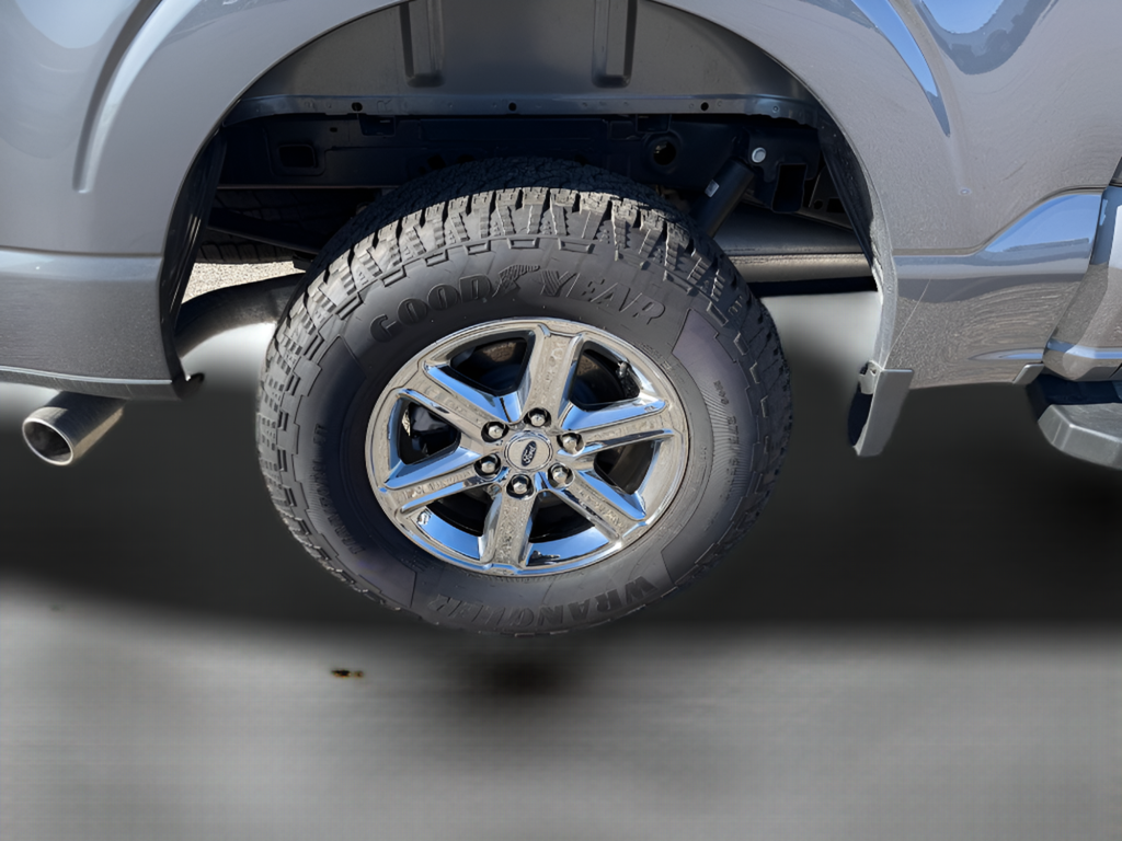 2025 Ford F-150 XLT Crew Cab