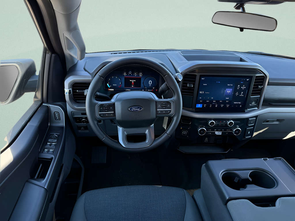 2025 Ford F-150 XLT Crew Cab