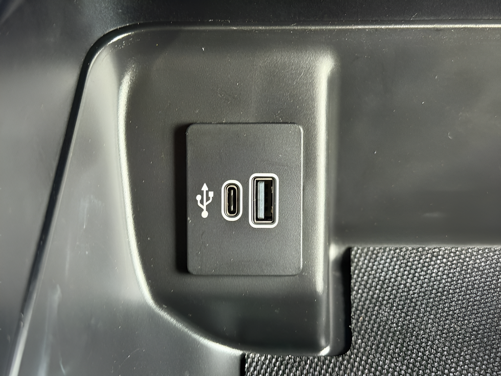 2025 Ford F-150 XLT Crew Cab