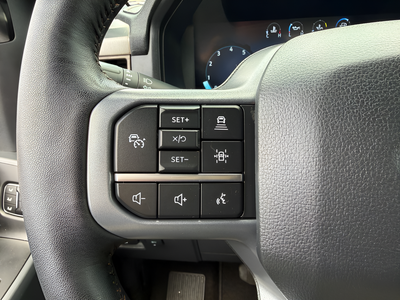 2024 Ford F-150 Lariat Crew Cab