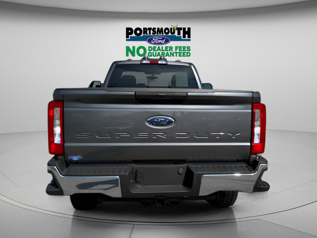 2026 Ford F-350 XLT Regular Cab