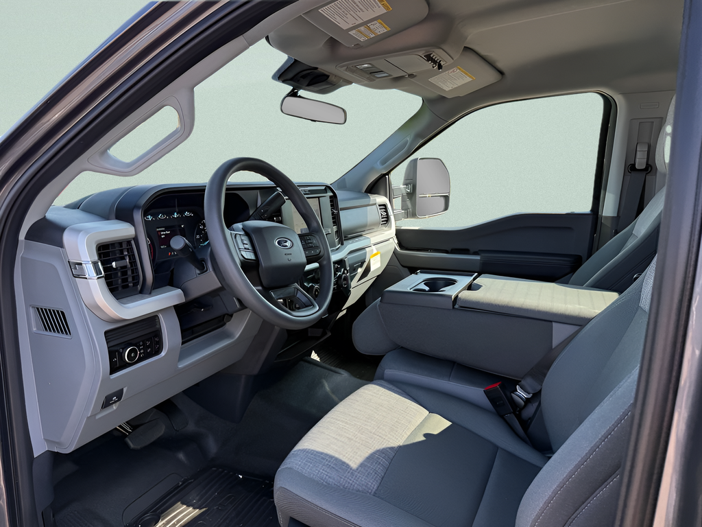 2026 Ford F-350 XLT Regular Cab