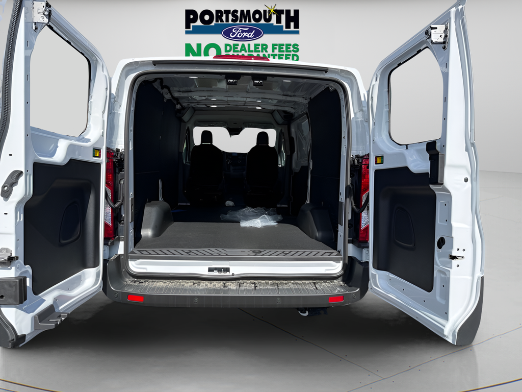 2025 Ford Transit Van Base - Photo 11