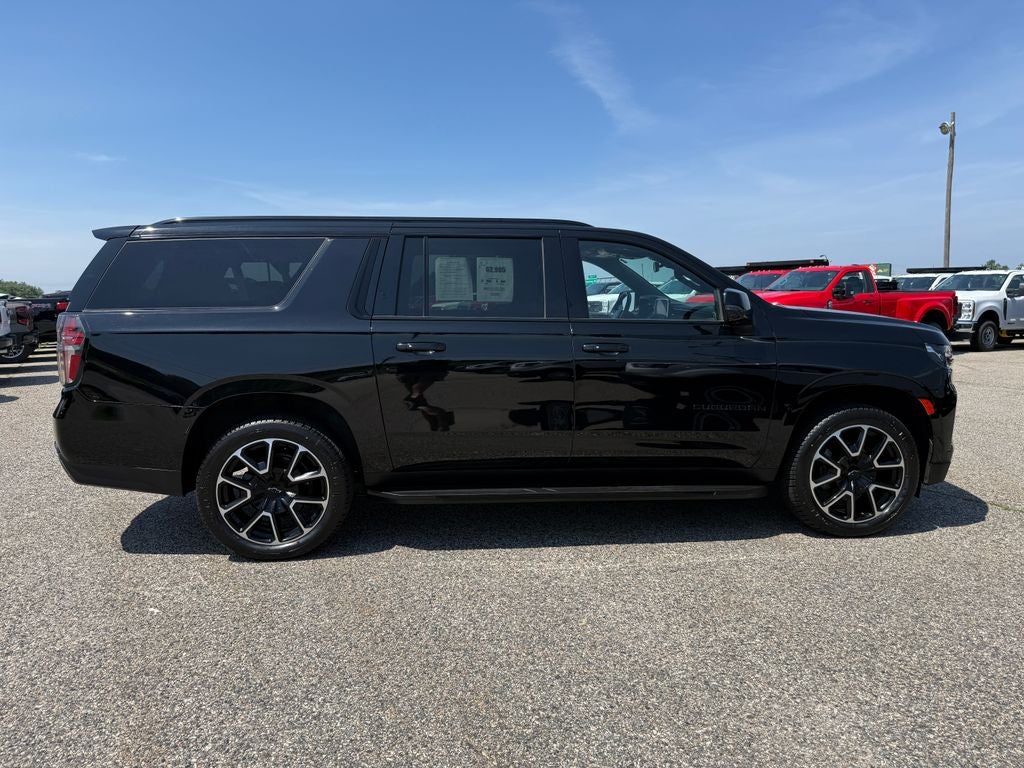 2024 Chevrolet Suburban RST