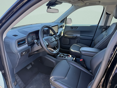 2025 Ford Maverick Lobo Standard