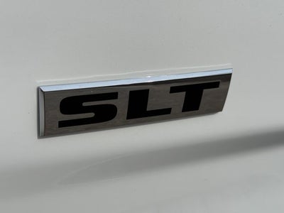 2023 RAM 1500 Classic SLT Crew Cab