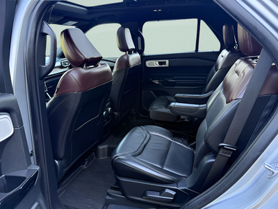 2021 Ford Explorer Platinum
