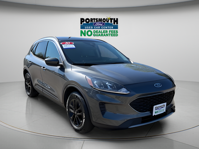 2020 Ford Escape SE