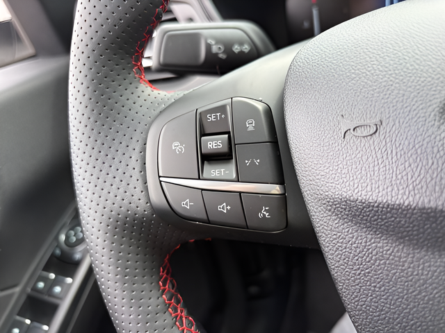 2024 Ford Escape ST-Line Select
