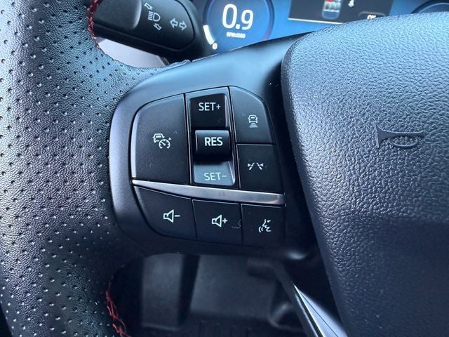 2025 Ford Escape ST-Line Elite