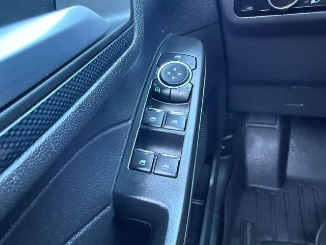 2025 Ford Escape ST-Line Elite