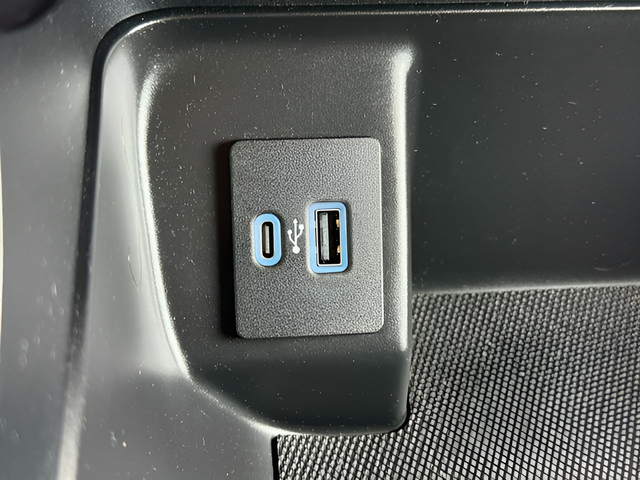 2023 Ford F-150 XL Crew Cab