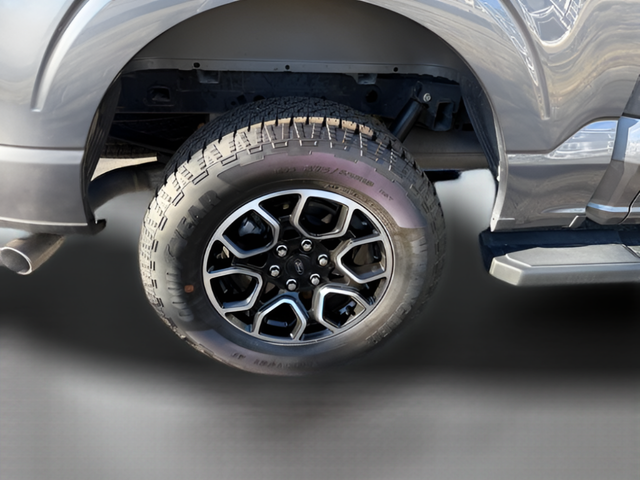 2023 Ford F-150 XLT Crew Cab