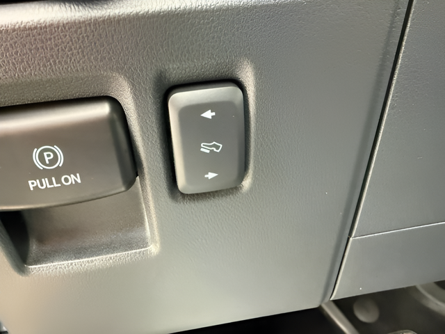 2023 Ford F-150 XLT Crew Cab