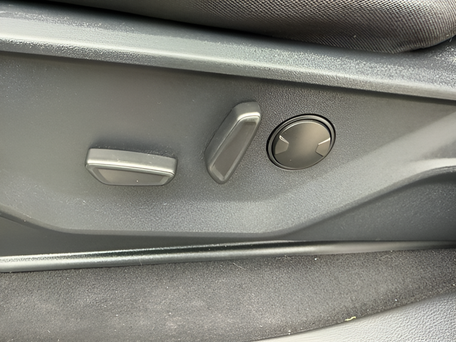 2023 Ford F-150 XLT Crew Cab