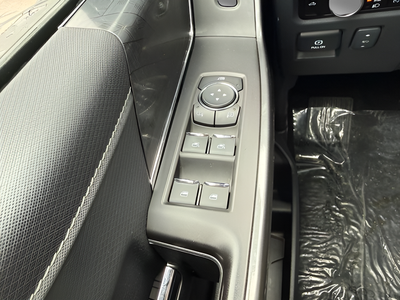 2023 Ford F-150 XLT Crew Cab