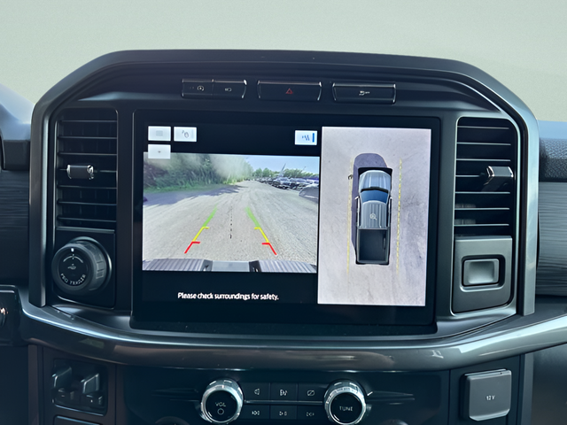 2023 Ford F-150 XLT Crew Cab